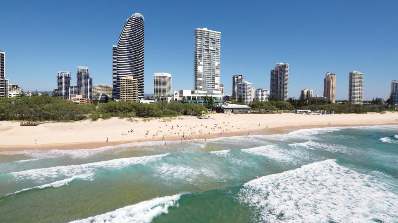 2 Bedroom Luxurious Family Apartment Next To Pacific Fair - Broadbeach Gold Coast Gc22 Eksteriør billede