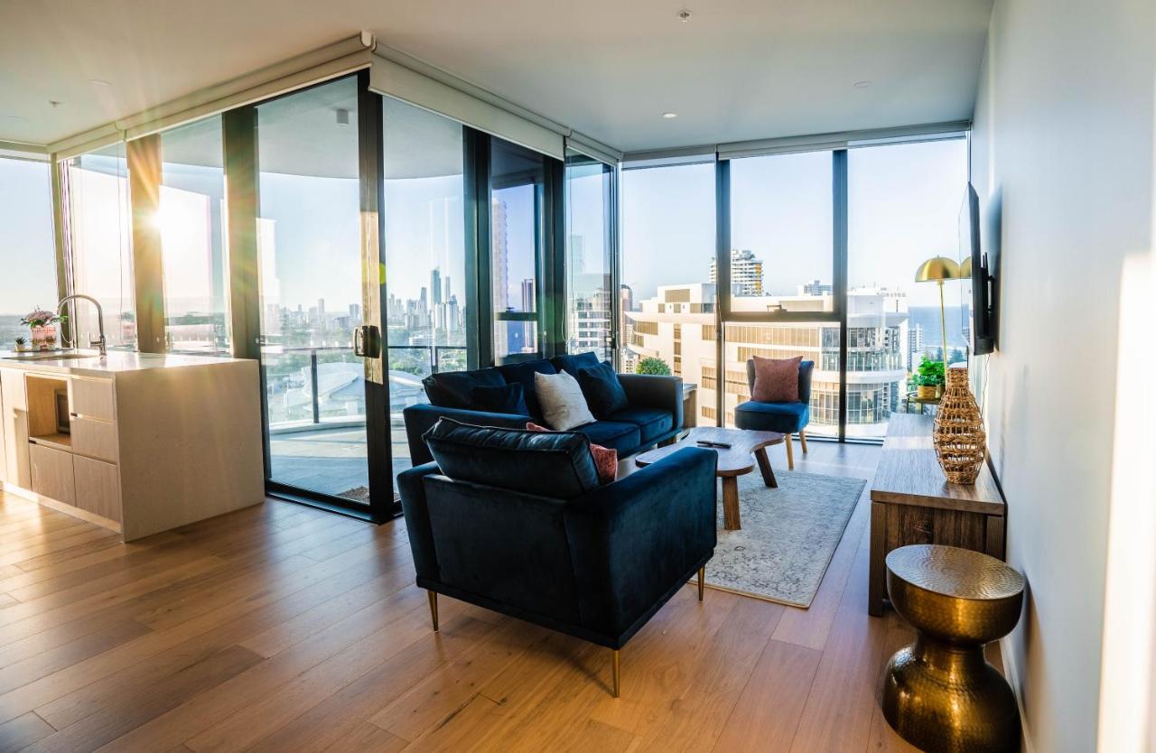 2 Bedroom Luxurious Family Apartment Next To Pacific Fair - Broadbeach Gold Coast Gc22 Eksteriør billede